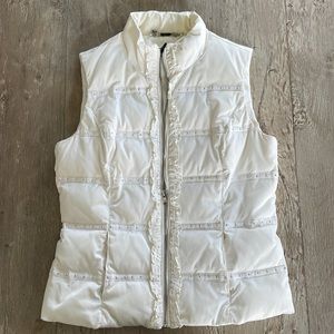 WHBM White Puffer Vest with silver beaded Detail sz M
